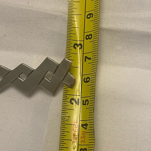 Artisan sterling crossed lightning post earrings - Picture 4 of 5